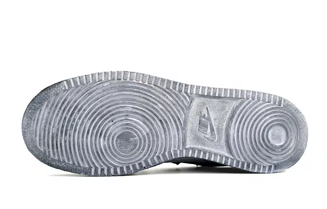Nike EBERNON Low