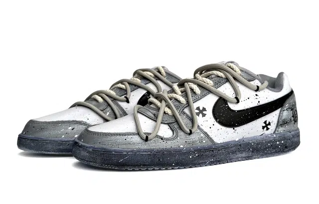 Nike EBERNON Low