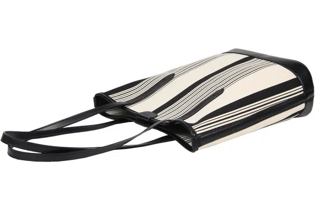 YOCAMU Tote