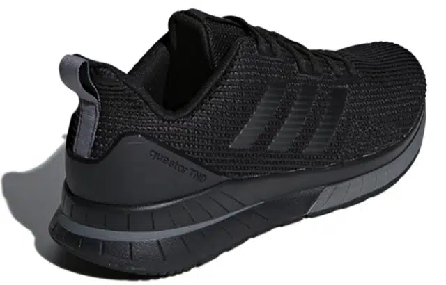 adidas neo Questar