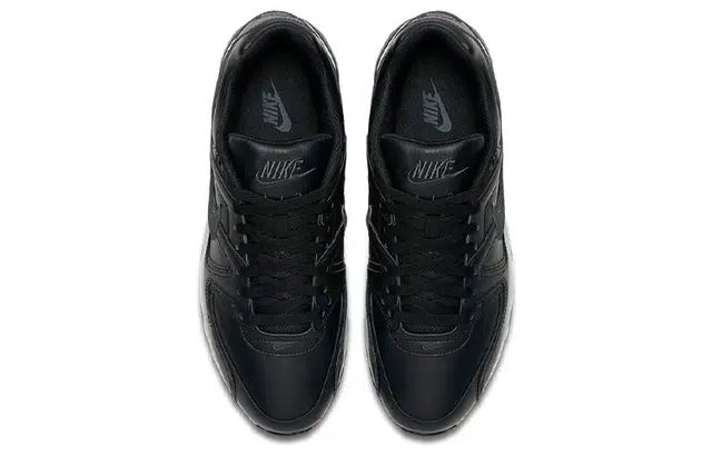 Nike Air Max Command