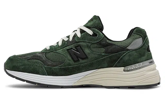 JJJJound x New Balance NB 992