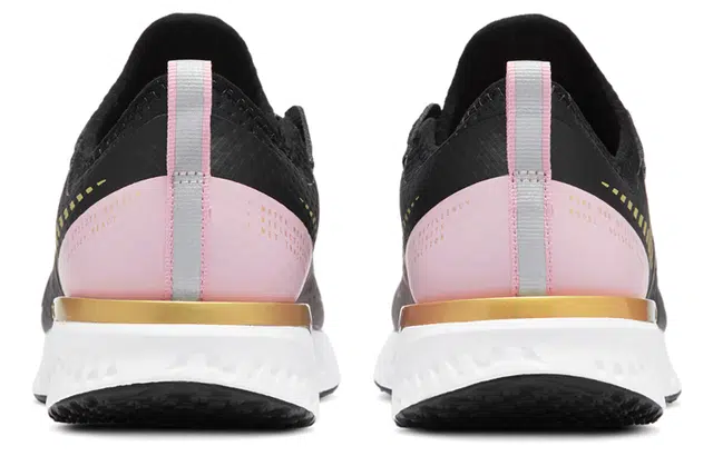 Nike Odyssey React 2