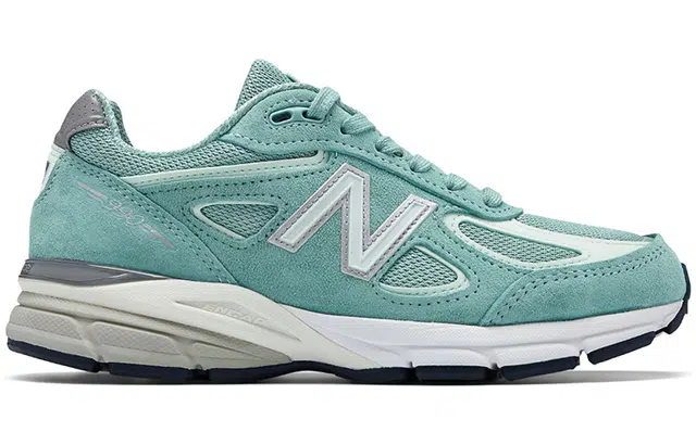 New Balance NB 990 V4