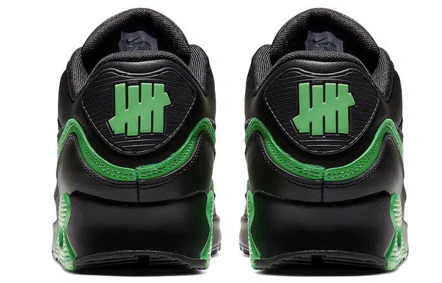 UNDEFEATED x Nike Air Max 90