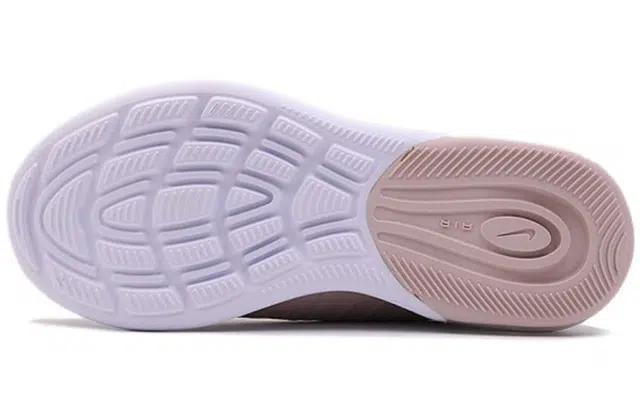 Nike Air Max Axis