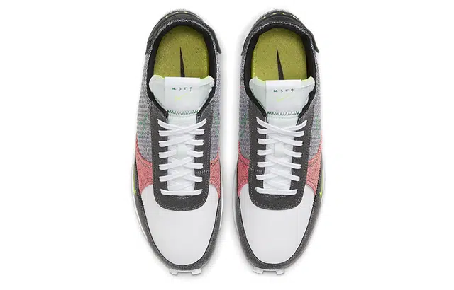Nike Daybreak Type