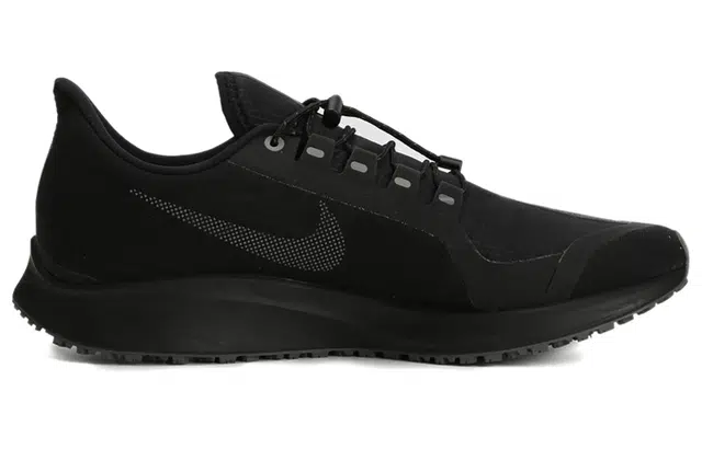 Nike Pegasus 35 Shield "Triple Black"