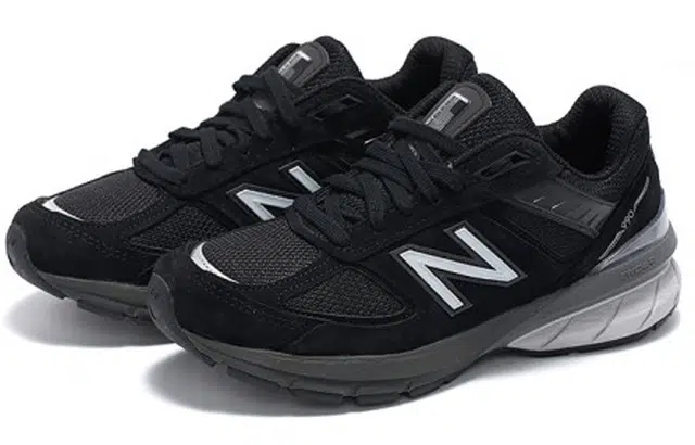 New Balance NB 990 V5