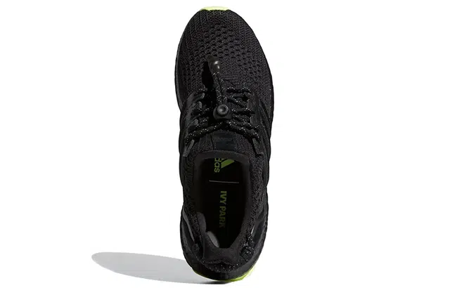 adidas Ultraboost OG