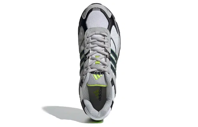 adidas originals Response CL