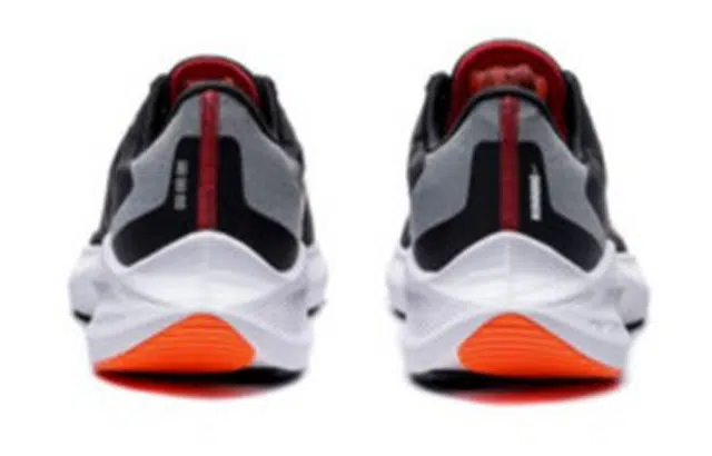 Nike Zoom Winflo 7