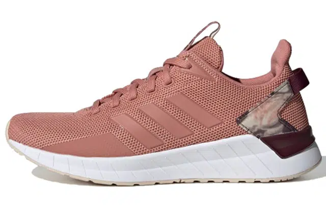 adidas neo Questar Ride
