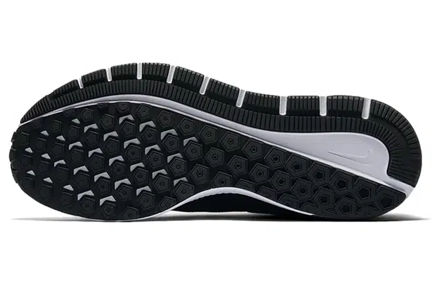 Nike Zoom Structure 22