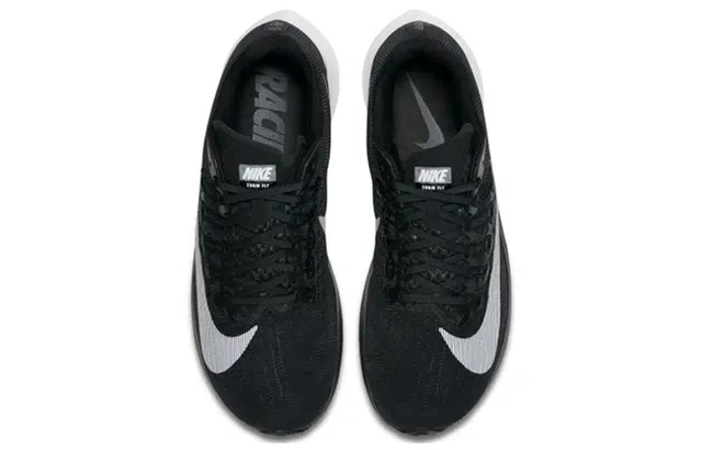 Nike Zoom Fly 1