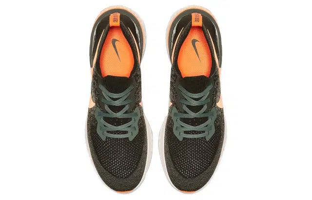 Nike Epic React Flyknit 2