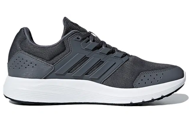 adidas Galaxy 4