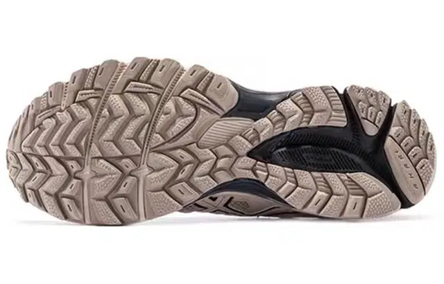 Asics Gel-Kahana 8