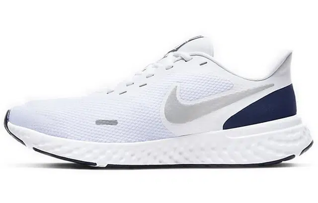 Nike Revolution 5 White