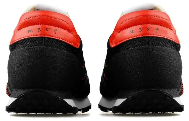 Nike Daybreak Type