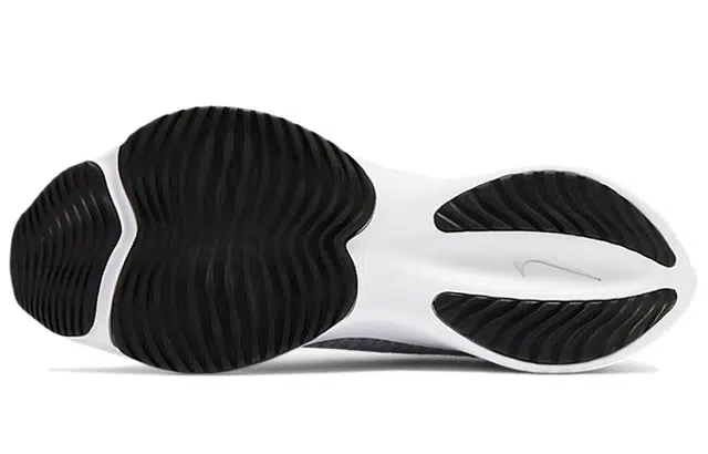 Nike Air Zoom Tempo FK