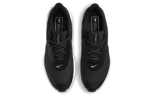 Nike Quest 3 Shield