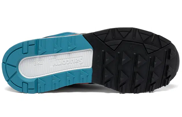 Saucony Azura