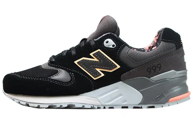 New Balance NB 999