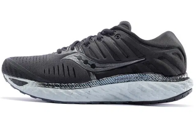 Saucony Hurricane 22