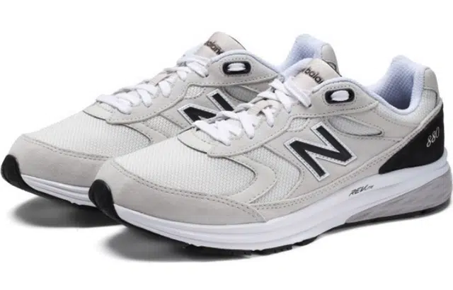 New Balance NB 880 2e