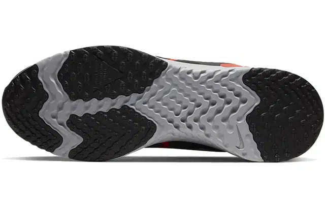 Nike Odyssey React Shield 2