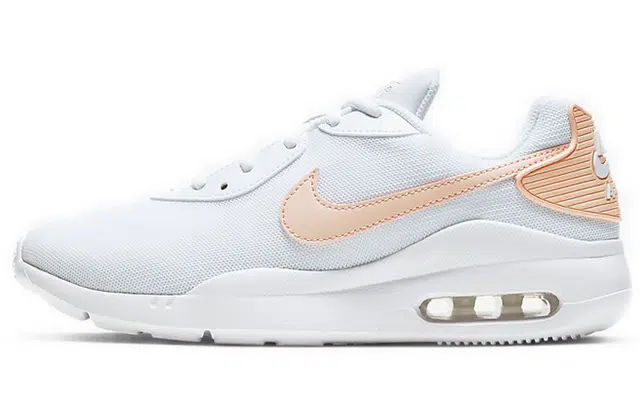 Nike Air Max Oketo ES1