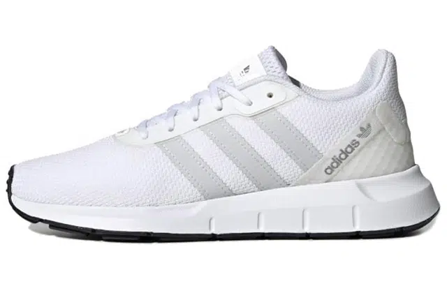 adidas originals Swift Run RF