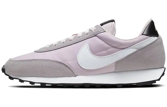 Nike Daybreak