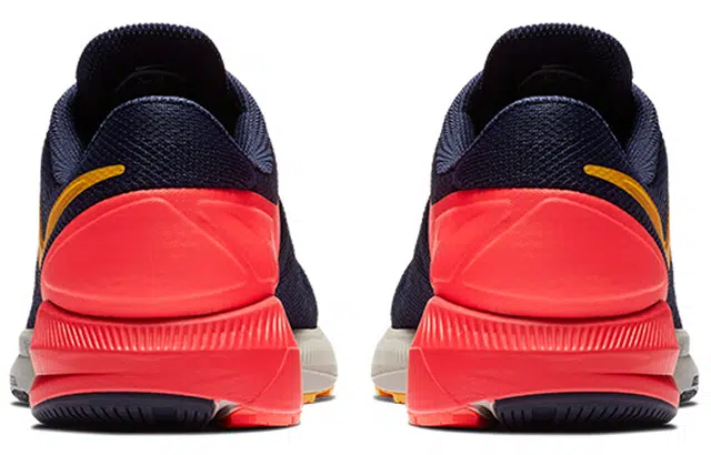 Nike Zoom Structure 22