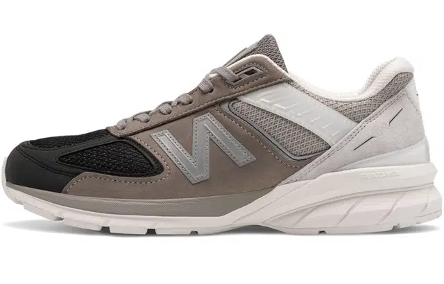 New Balance NB 990 V5 D