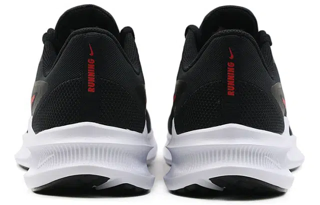 Nike Downshifter 10