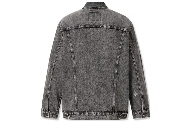 Levis