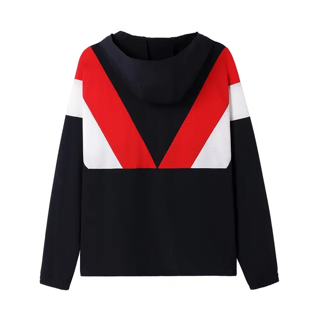 Elle Active