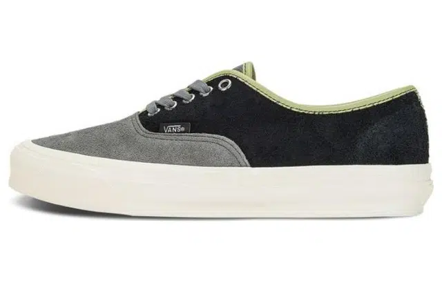 Vans Authentic Black