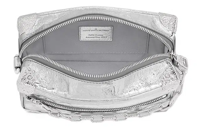 LOUIS VUITTON SOFT TRUNK Crushed