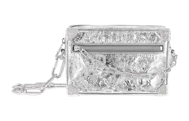 LOUIS VUITTON SOFT TRUNK Crushed