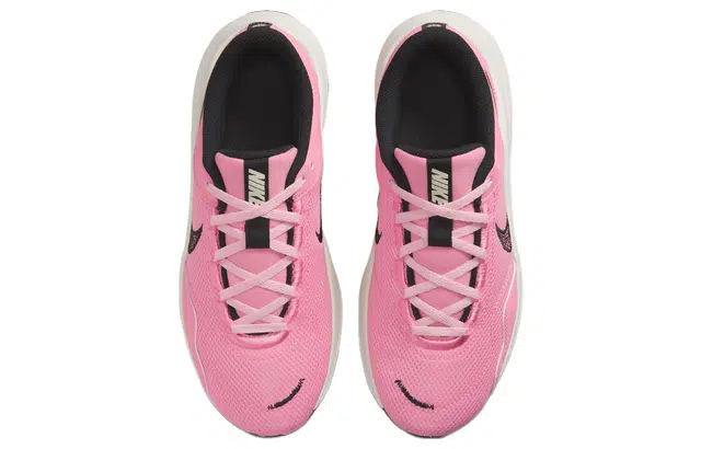 Nike Legend Essential 3