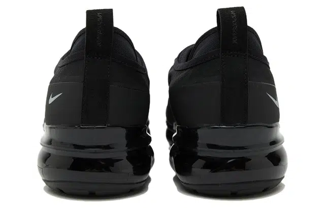 Nike Vapormax Moc Roam