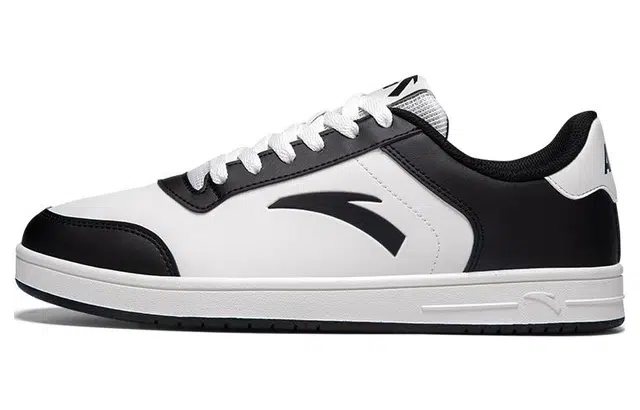 Anta Low Top Black White
