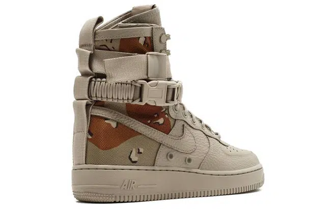 Nike Air Force 1 Desert Camo