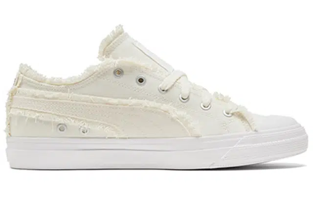 PUMA Capri Raw Cut