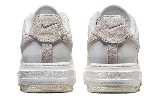 Nike Air Force 1 Low summit white