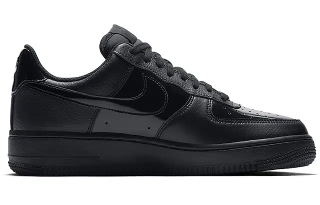 Nike Air Force 1 Low '07 'Triple Black'