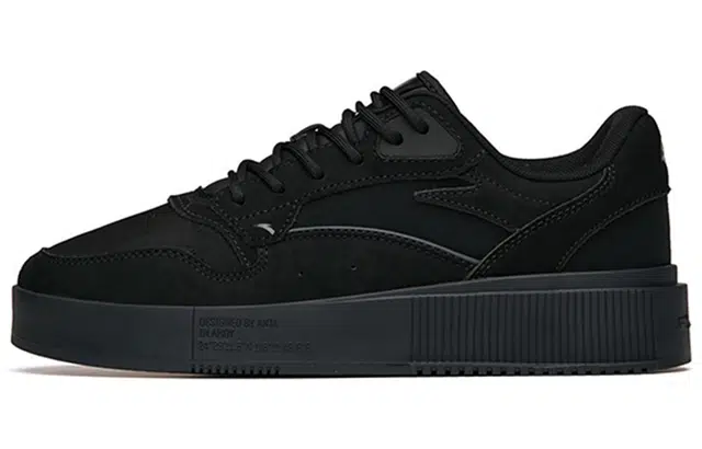 Anta Low Top Sneakers Black